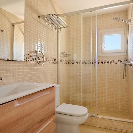 Apartaments Superiors Mtb Only Couples Lloret de Mar Eksteriør bilde