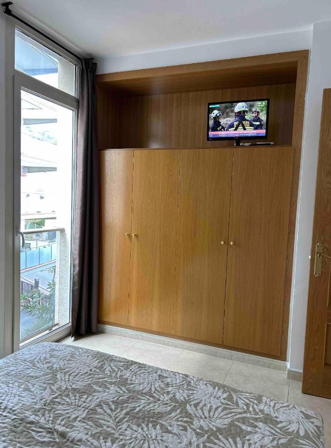 Apartaments Superiors Mtb Only Couples Lloret de Mar Eksteriør bilde