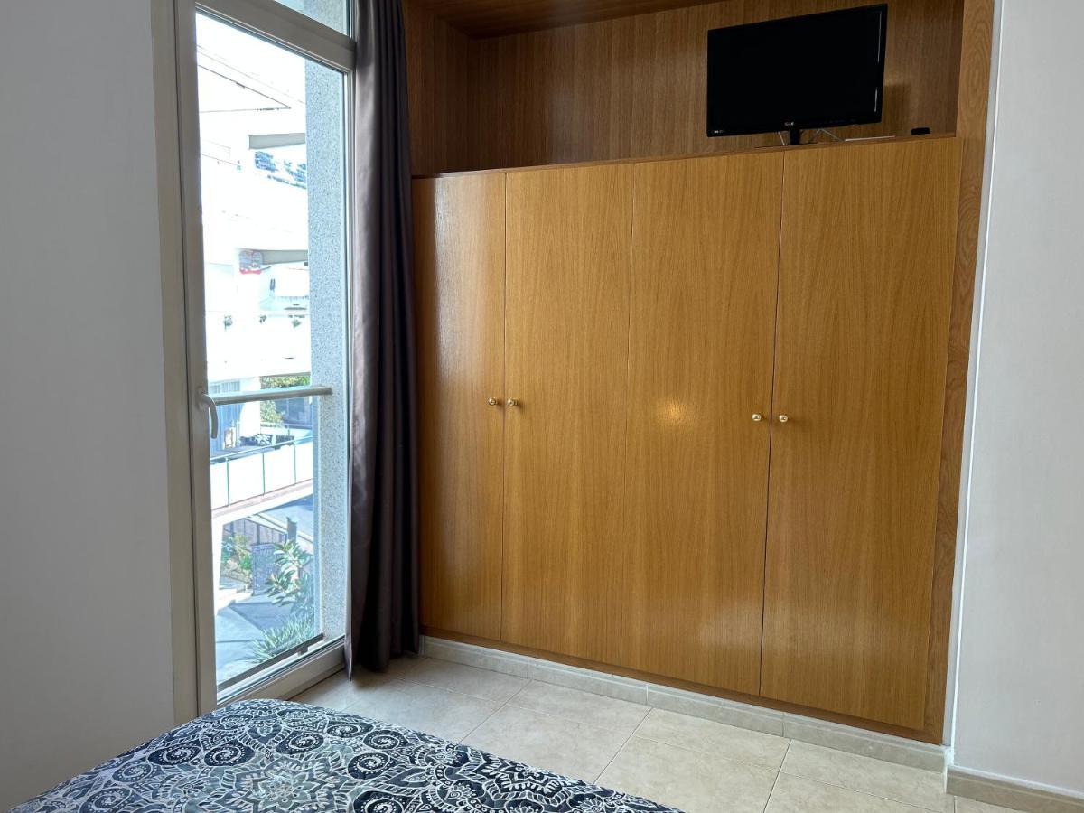 Apartaments Superiors Mtb Only Couples Lloret de Mar Eksteriør bilde