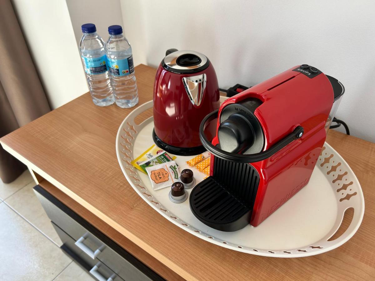 Apartaments Superiors Mtb Only Couples Lloret de Mar Eksteriør bilde