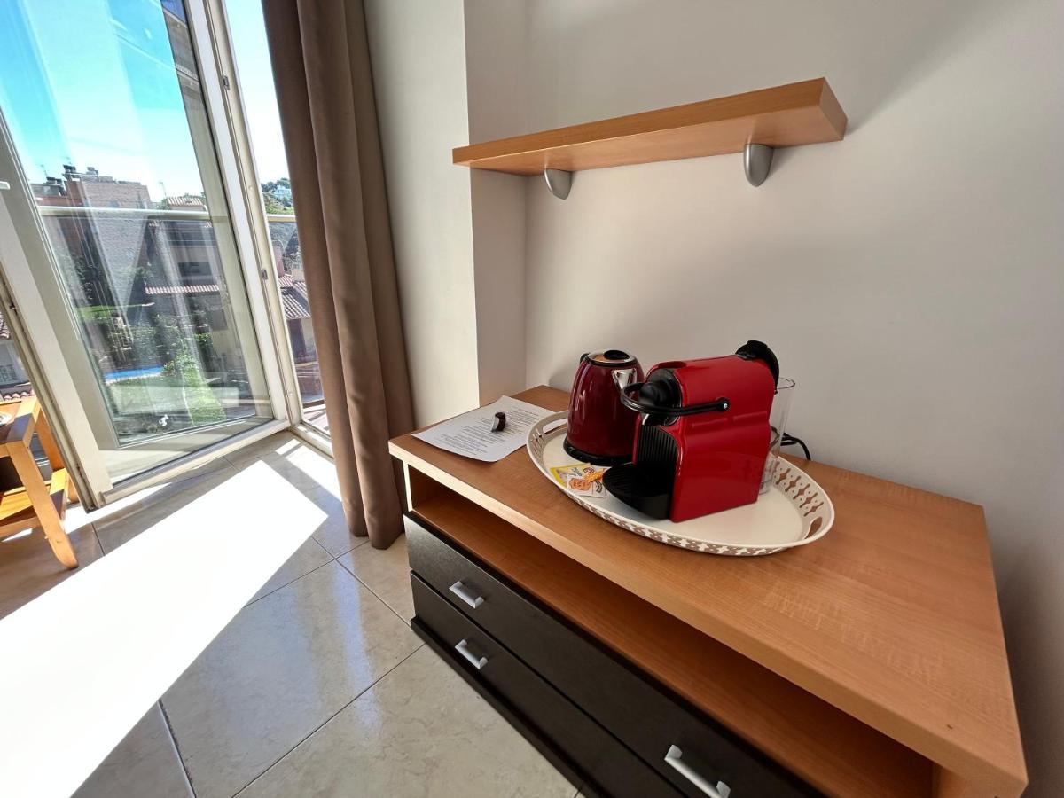 Apartaments Superiors Mtb Only Couples Lloret de Mar Eksteriør bilde