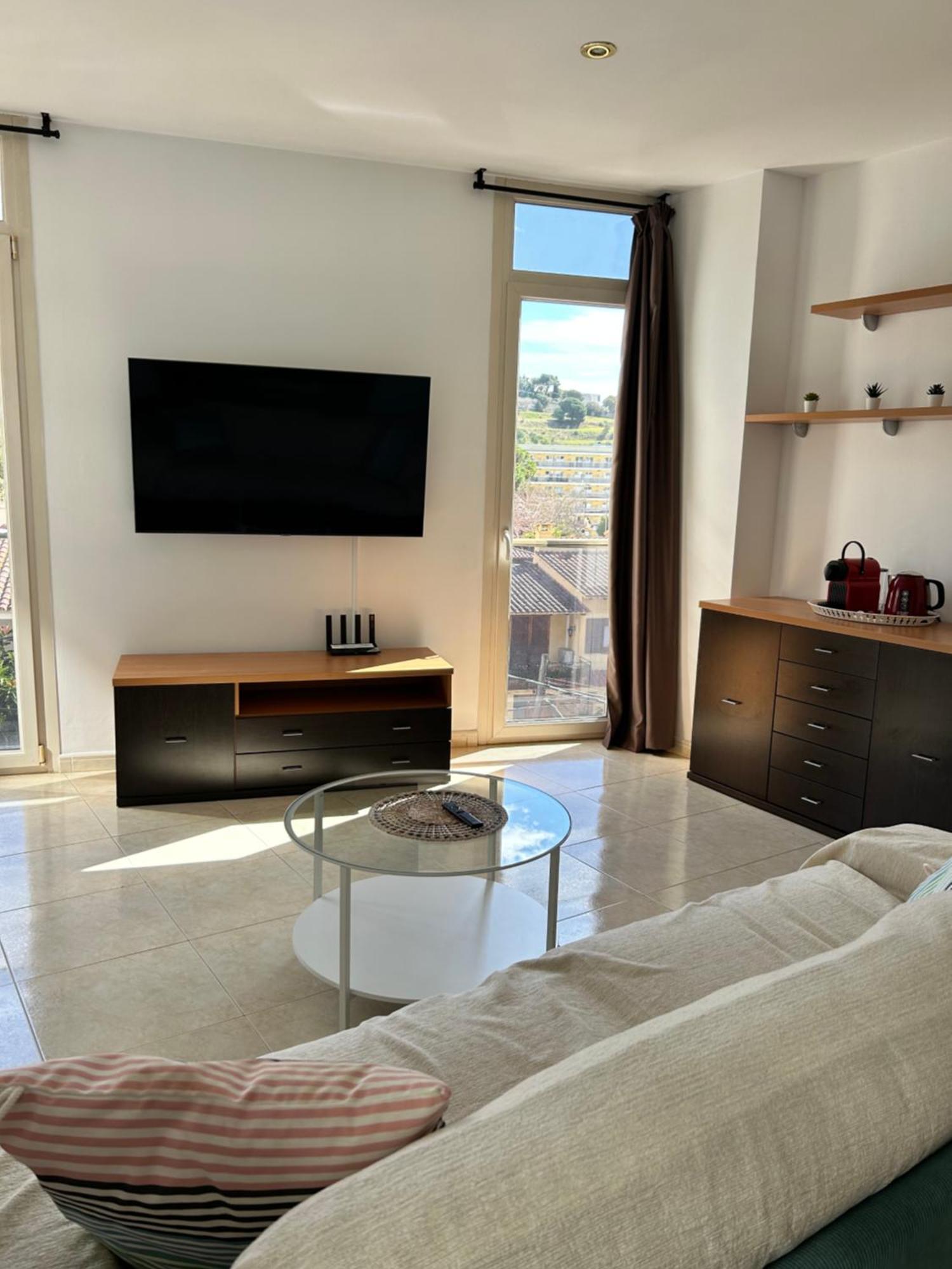 Apartaments Superiors Mtb Only Couples Lloret de Mar Eksteriør bilde