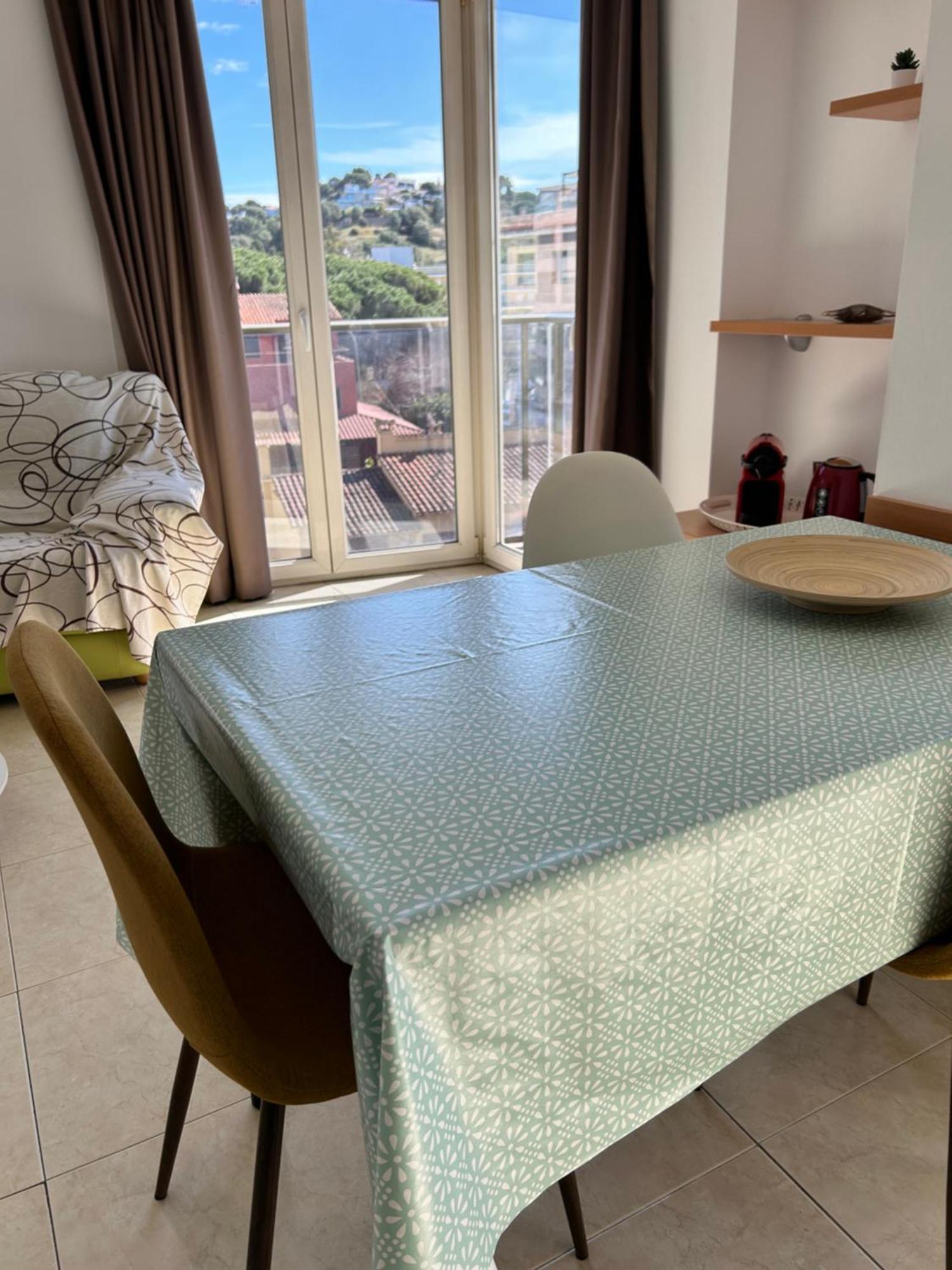 Apartaments Superiors Mtb Only Couples Lloret de Mar Eksteriør bilde