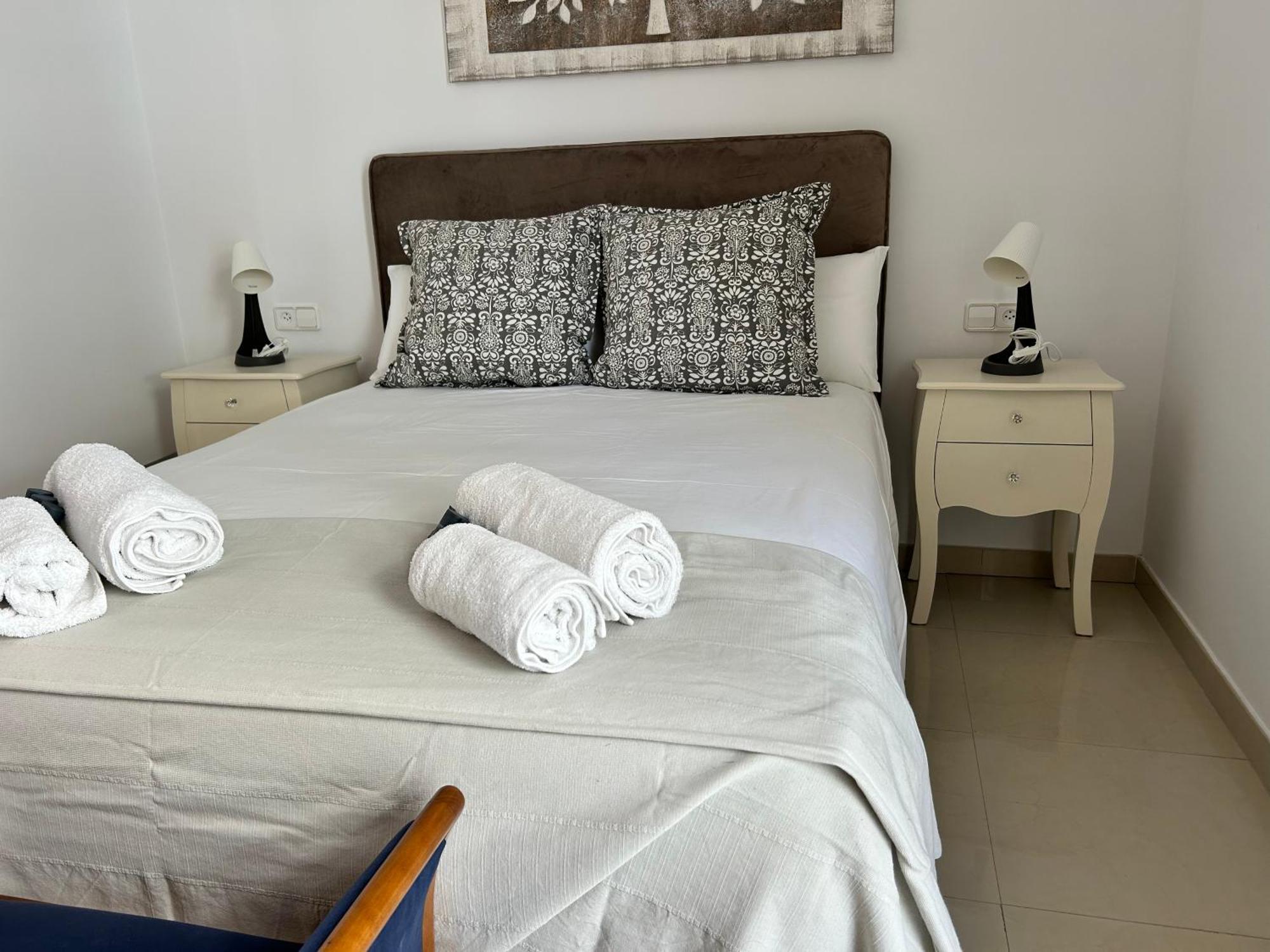 Apartaments Superiors Mtb Only Couples Lloret de Mar Eksteriør bilde
