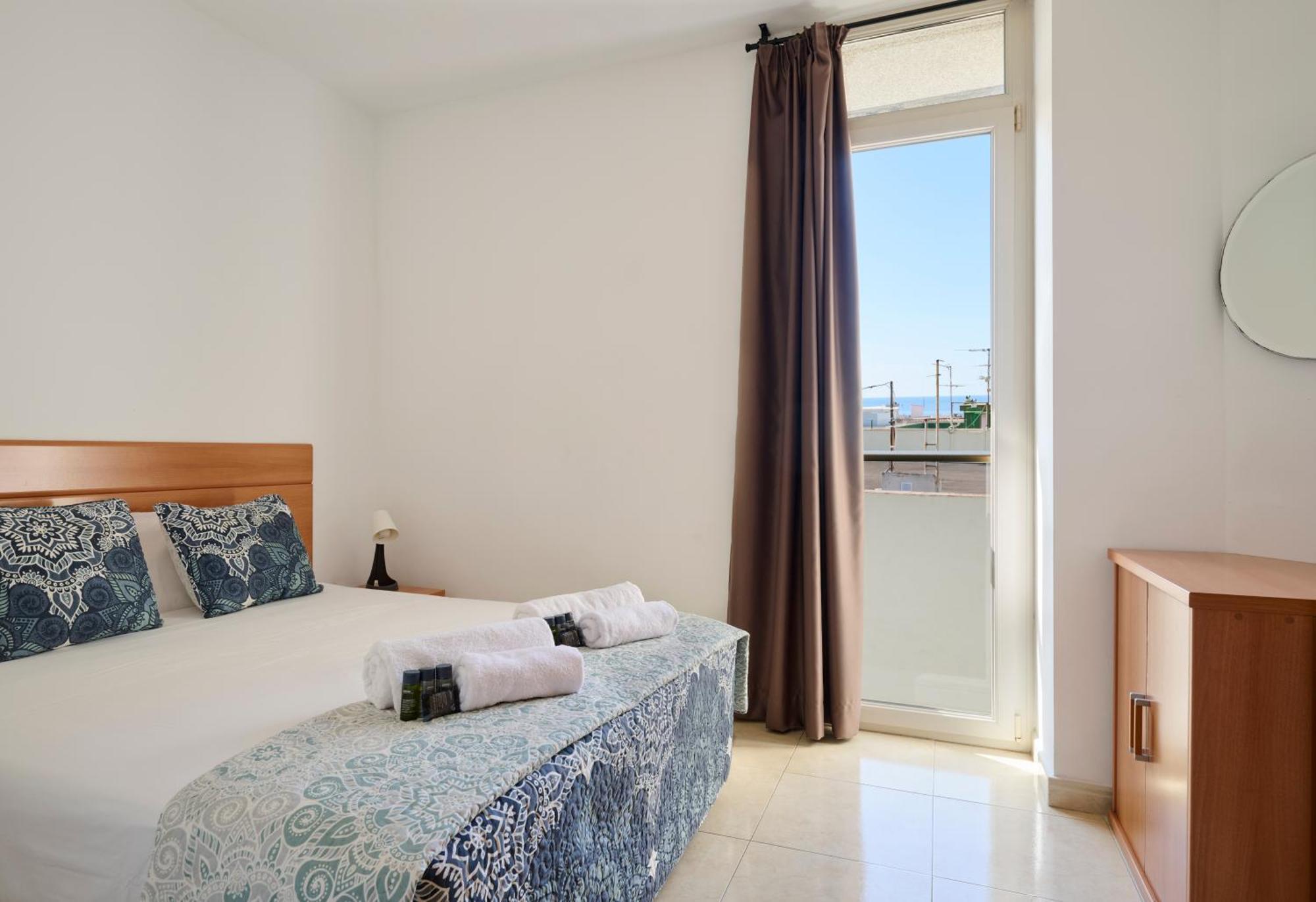 Apartaments Superiors Mtb Only Couples Lloret de Mar Eksteriør bilde
