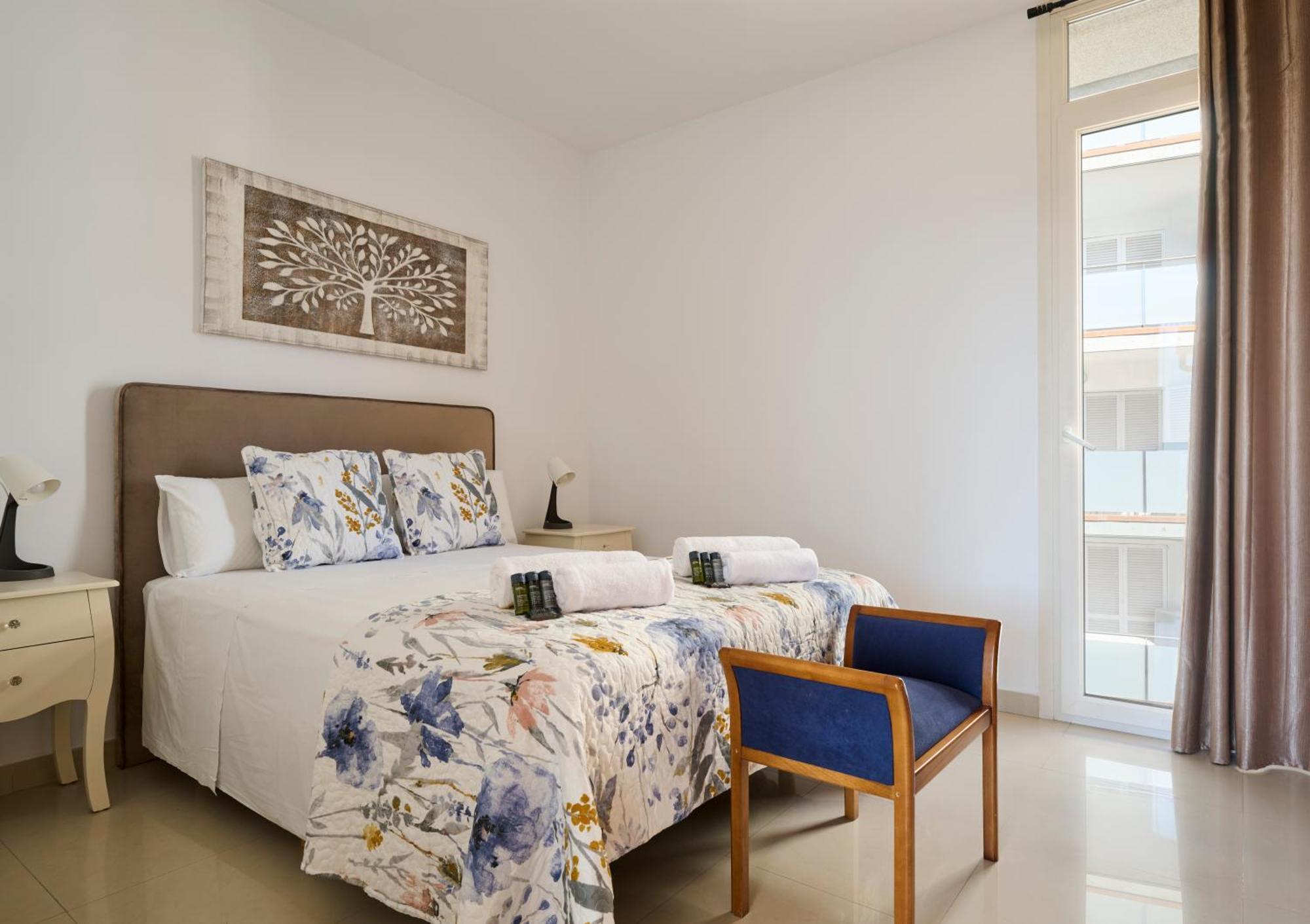 Apartaments Superiors Mtb Only Couples Lloret de Mar Eksteriør bilde