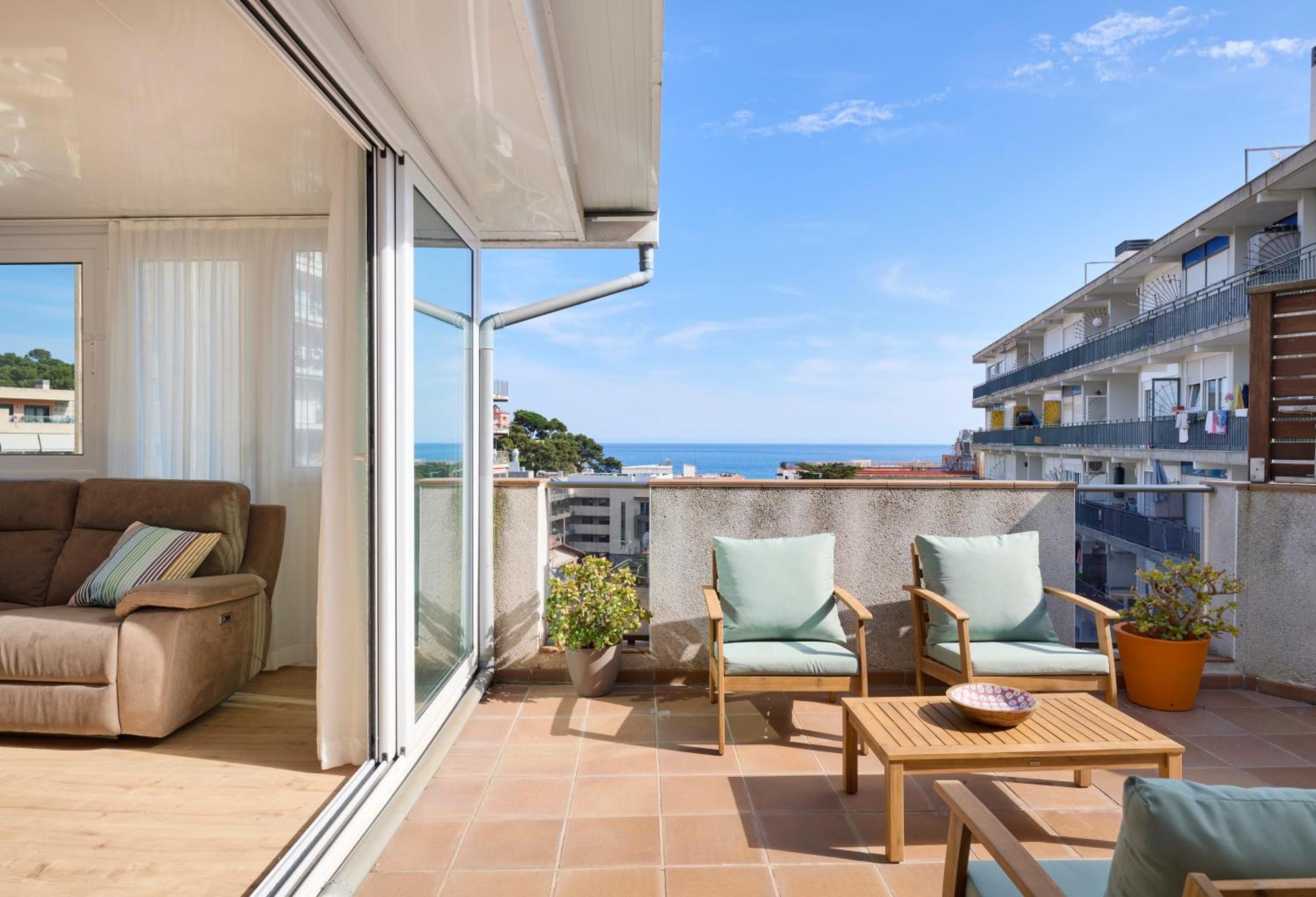 Apartaments Superiors Mtb Only Couples Lloret de Mar Eksteriør bilde
